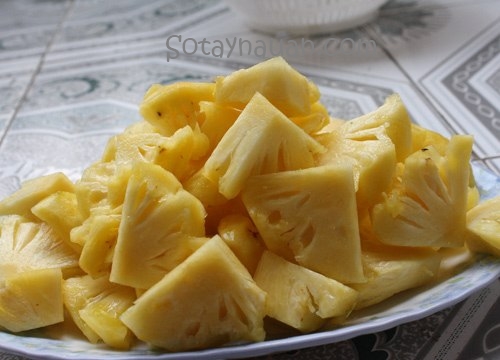 Cách làm sinh tố hoa quả chuối, xoài, dứa ngon