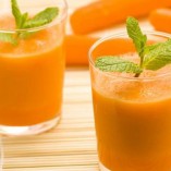 Cách làm sinh tố thơm cà rốt