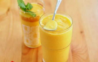 Cách làm sinh tố xoài sữa tươi bổ dưỡng tại nhà