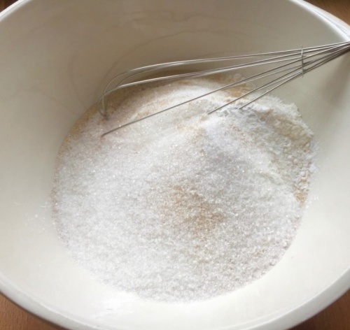 Cách làm snack táo ngon giòn tan, độc lạ ăn hoài không lo mập