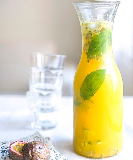 Cách làm soda chanh leo hương vị thơm ngon hấp dẫn