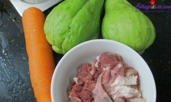 Cách làm su su xào thịt ngon hấp dẫn