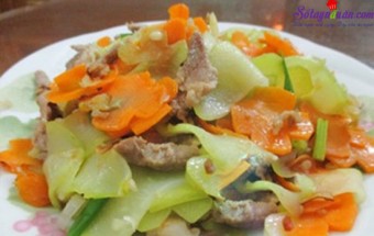 Cách làm su su xào thịt ngon hấp dẫn