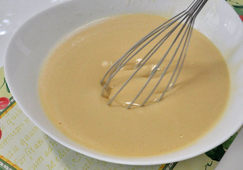 Cách làm sữa chua chuối thơm mát, ngon miệng lại đẹp da