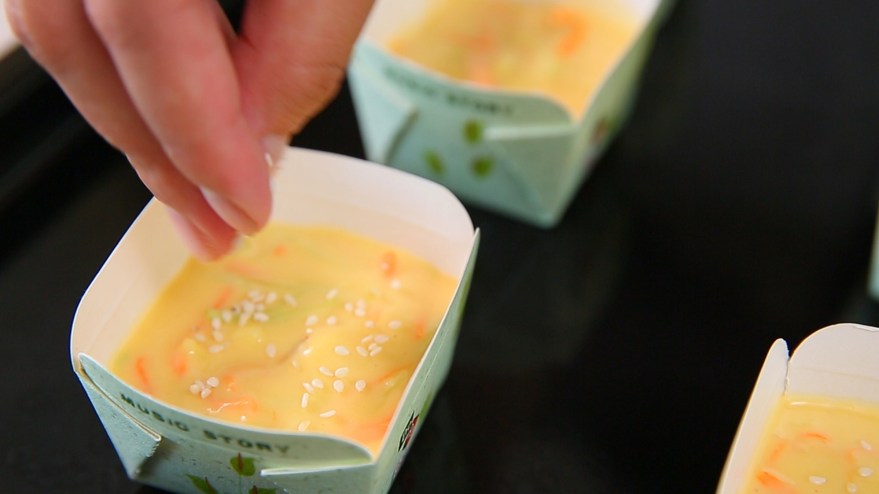 Cách làm sữa chua xoài ngon mê ly đón nắng về