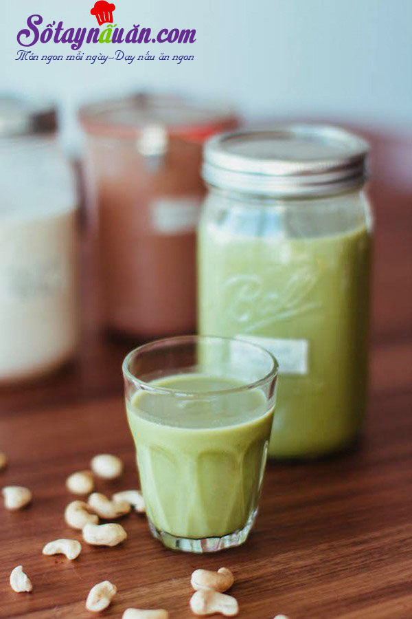 Cách làm sữa đậu nành lá dứa cho thời tiết se lạnh