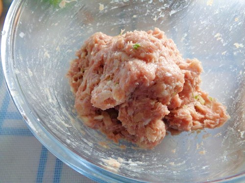 Cách làm sườn chiên mắm tỏi đậm đà đưa cơm