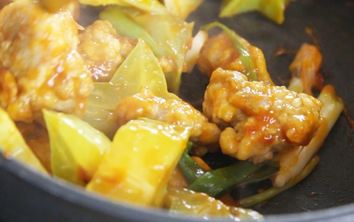 Cách làm sườn non kho khế