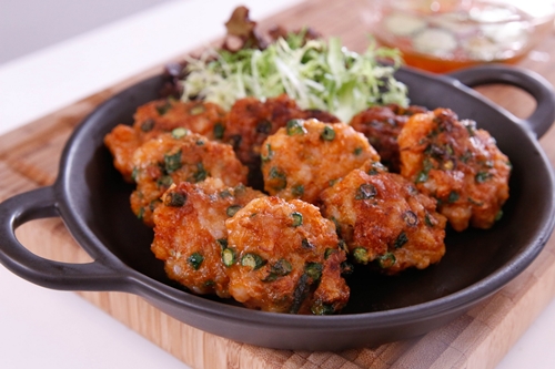 Cách làm sườn sốt trứng muối ngọt bùi mê ly