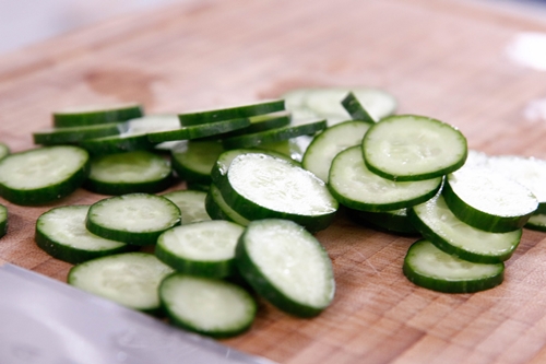 Cách làm sườn sốt trứng muối ngọt bùi mê ly