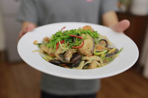 Cách làm Sushi cá hồi bổ dưỡng tại nhà