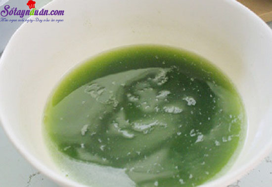 Cách làm thạch dừa lá dứa thơm ngon mát rượi