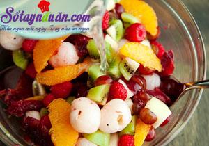 Cách làm thạch hạnh nhân trộn hoa quả ngon mê mẩn