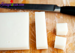 Cách làm thạch hạnh nhân trộn hoa quả ngon mê mẩn