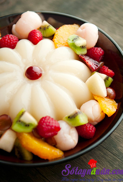 Cách làm thạch hạnh nhân trộn hoa quả ngon mê mẩn