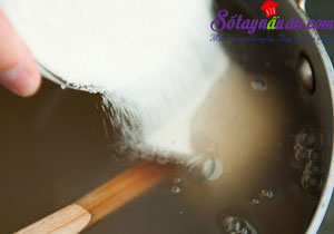 Cách làm thạch hạnh nhân trộn hoa quả ngon mê mẩn