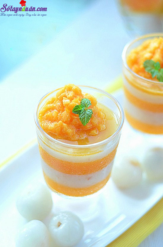 Cách làm thạch hoa quả 3 tầng rực rỡ sắc màu