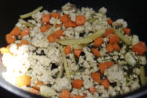 Cách làm thịt ba chỉ kho mía mềm ngọt, ăn 1 lại muốn ăn 10