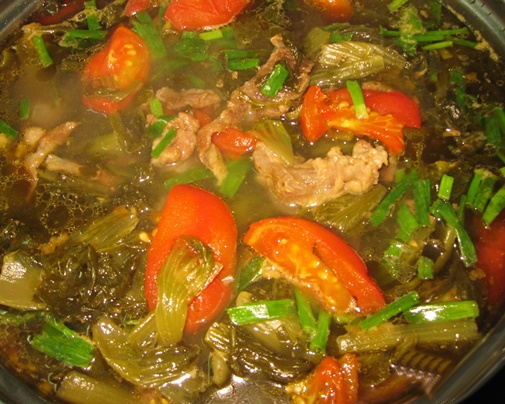 Cách làm thịt ba chỉ xào chua ngọt đậm đà, đưa cơm bữa chiều