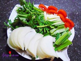 Cách làm thịt bê xào cần tỏi thơm ngon tuyệt hảo