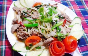 Cách làm thịt bê xào cần tỏi thơm ngon tuyệt hảo