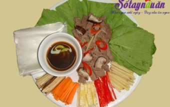 Cách làm thịt bò cuốn lá cải