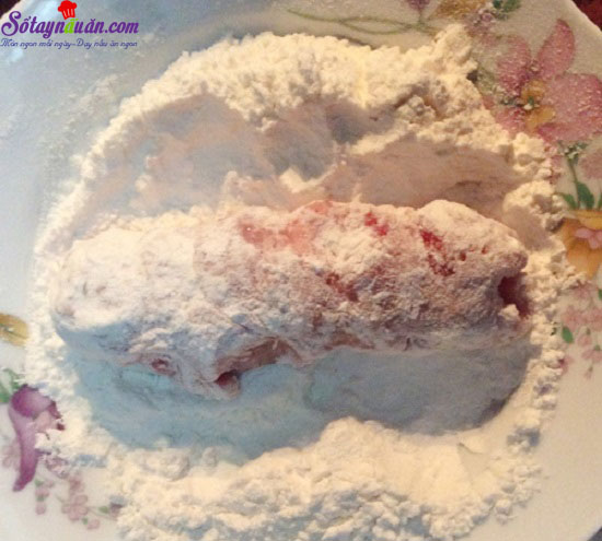 Cách làm thịt bò cuốn ngô non ngon tuyệt