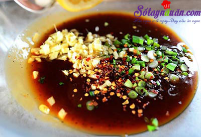 Cách làm thịt cuộn tôm và dứa nướng thơm phức