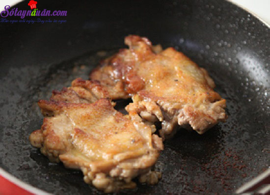 Cách làm thịt đùi gà chiên mới lạ đưa cơm