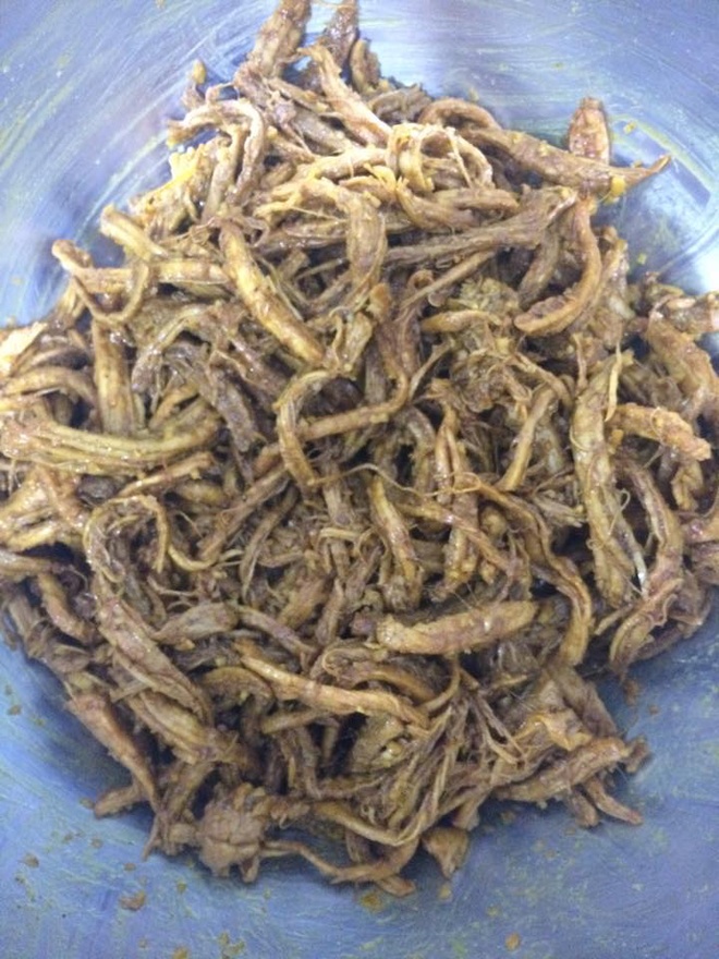 Cách làm thịt lợn giả bò khô thơm ngon ngay tại nhà