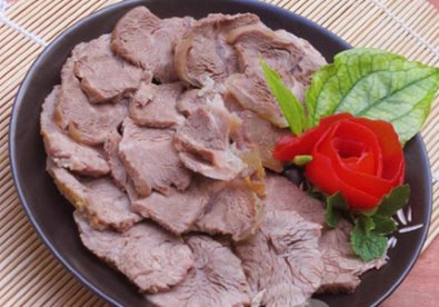 Cách làm thịt luộc dầm tương đơn giản mà ngon