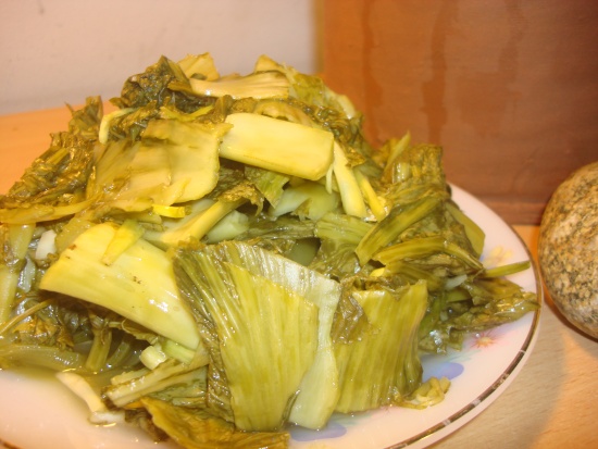 Cách làm thịt vịt kho gừng dưa cải chua ngon miệng