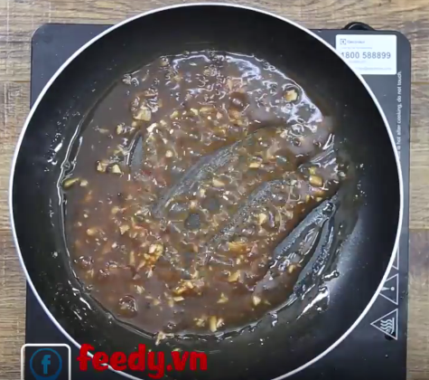 Cách làm thịt xiên xá xíu vàng rụm thơm ngất ngây, ngon hơn ngoài hàng