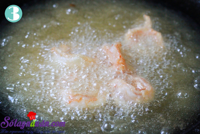 Cách làm tôm chiên cốt dừa thơm nức mũi