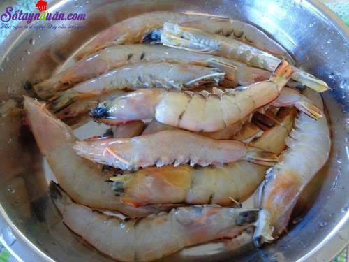 Cách làm tôm chiên sốt chua ngọt đậm đà đưa cơm