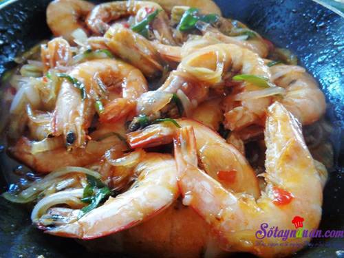 Cách làm tôm chiên sốt chua ngọt đậm đà đưa cơm