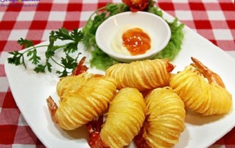 Cách làm tôm cuốn khoai tây thơm ngon hấp dẫn