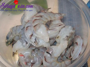 Cách làm tôm sốt cam đơn giản mà ngon