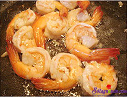 Cách làm tôm sốt cam đơn giản mà ngon