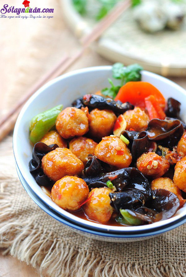 Cách làm trứng cút xào chua ngọt đưa cơm