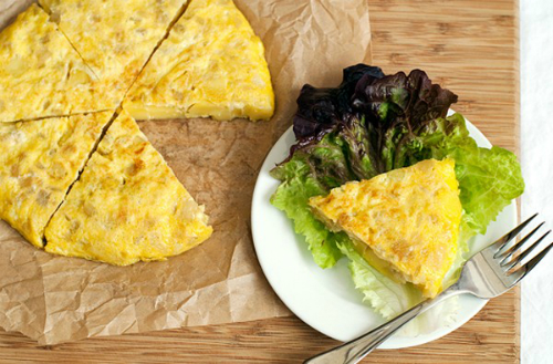 Cách làm trứng rán khoai tây không thể ngon hơn