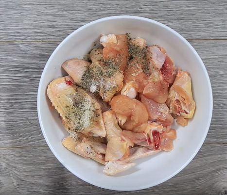 Cách làm vịt om sấu "ngon quên sầu" đãi cả nhà