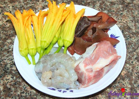 Cách nấu bông bí nhồi thịt chiên giòn