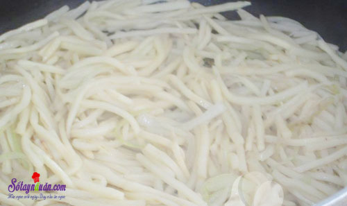 Cách nấu bún măng vịt tại nhà ngon, bổ, rẻ