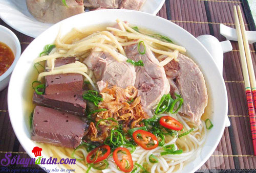 Cách nấu bún măng vịt tại nhà ngon, bổ, rẻ