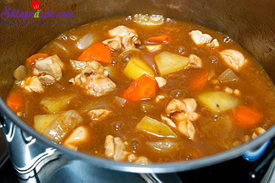 Cách nấu cà ri gà kiểu Nhật thơm ngon vừa miệng