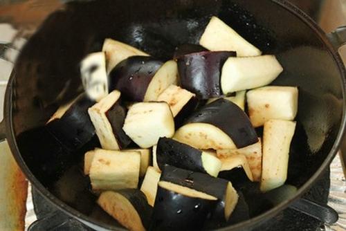 Cách nấu cà tím kho chao