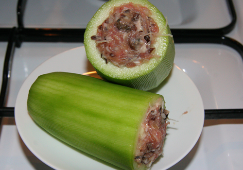 Cách nấu canh bí xanh nhồi thịt