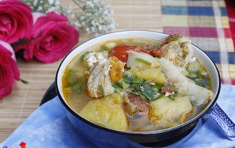 Cách nấu canh ghẹ măng chua dịu mát ngày hè