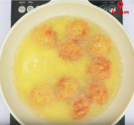 Cách nấu canh kim chi nóng hổi, chuẩn vị Hàn xì xụp ngày đông